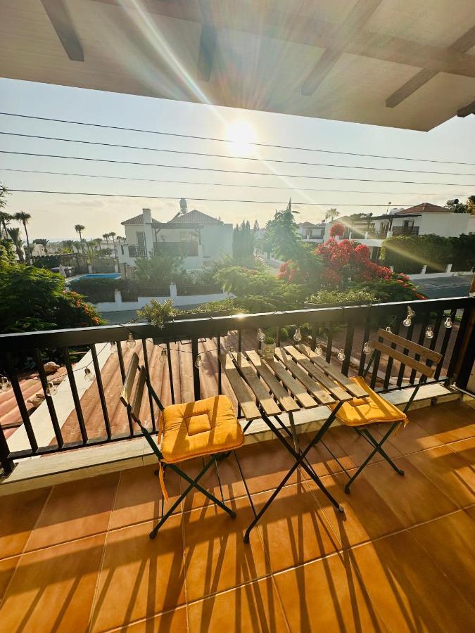 Arya Seaview Apartment In The Heart Of Coral Bay (Adults Only) Dış mekan fotoğraf